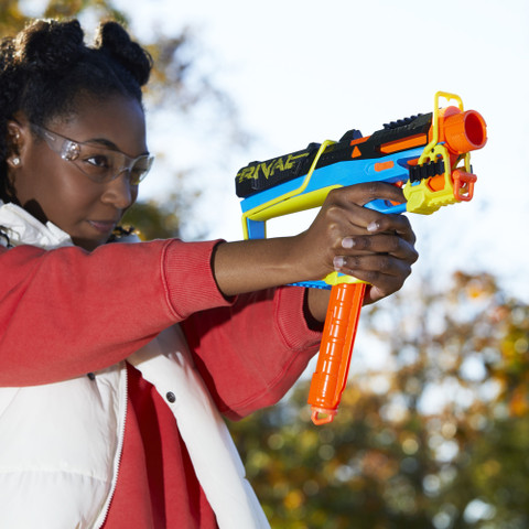 Nerf Rival Mirage XXIV-800 Blaster, 10 Rival Accu-Rounds, 2