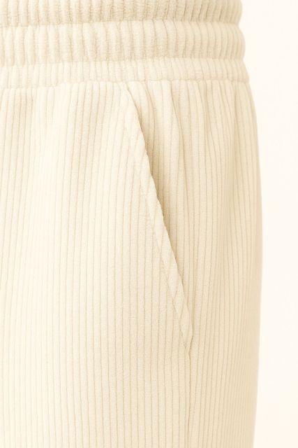 Fabflee Men Regular Fit White Cotton Blend Trousers - Image 8