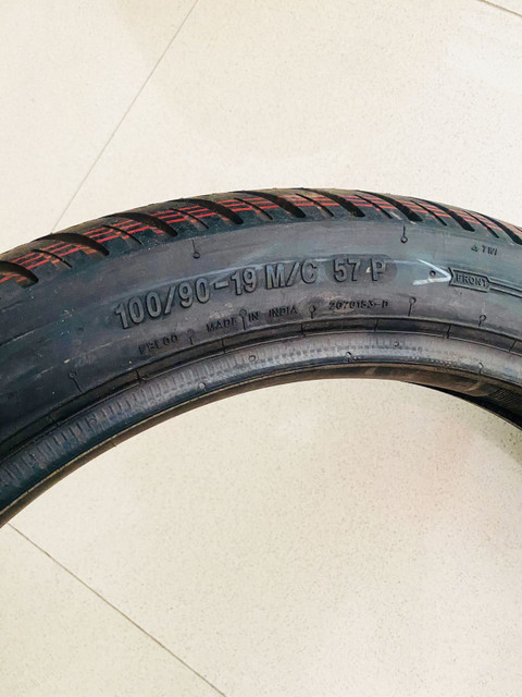MRF 100/90-19 57P ZAPPER-FS FRONT Tube Type Tyre 100/90-19 57P
