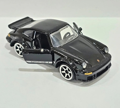 Majorette PORSCHE 934 GLOSS BLACK EDITION (Uncarded) INCH DAI