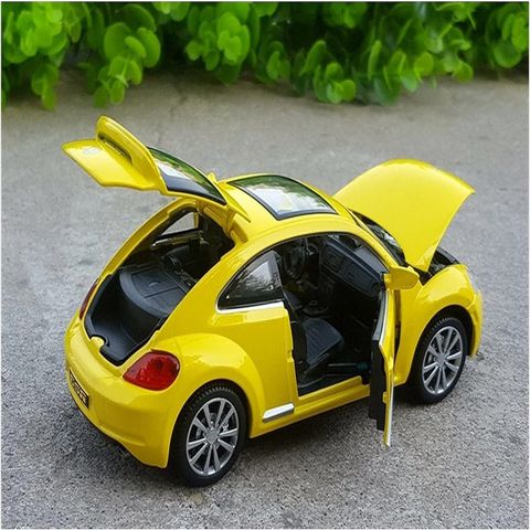 SKBD 1:32 Volkswagen Beetle Alloy Die Cast Car Model - 1:32