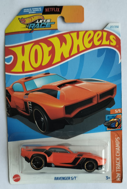 HOT WHEELS HW TRACK CHAMPS 5/5 RAVENGER S/T TOY CAR HW TRACK