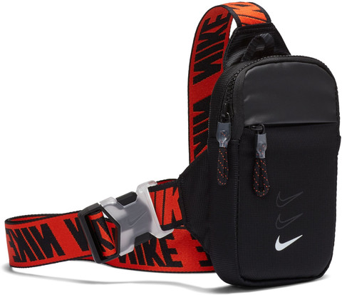 NIKE Sportswear Essentials Waist Pouch