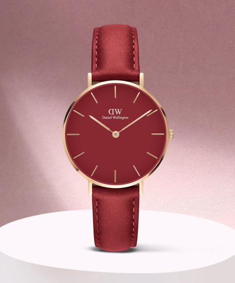 DANIEL WELLINGTON Petite Petite Suffolk Red color Round 32 mm
