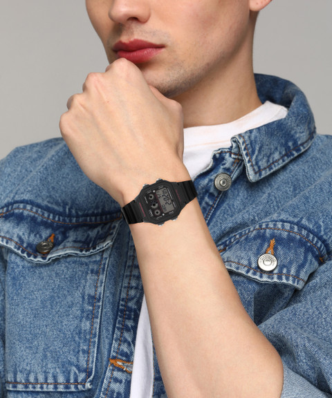 Montre Numérique Casio AE-1300WH-1A2V - 100M Étanche - Fonctions Bluetooth - Neuf