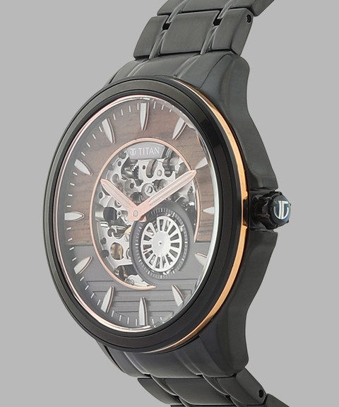 Titan NQ1793KM04 Maritime II Analog Watch For Men Buy Titan