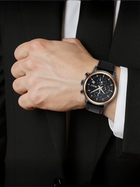 「おっさん」 Titan Titan Octane Chronograph Forest Green Dial Black