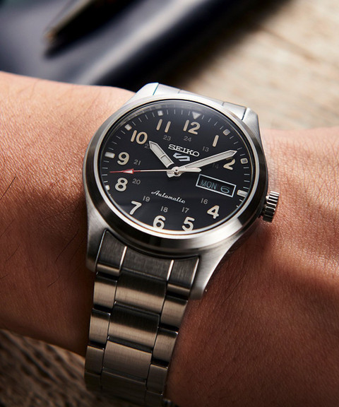 Seiko Seiko Sports Field Collection Watch SEIKO Analog Watch