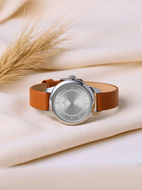 Ladies Watch Titan Watch Low Price List Wrist Watch Brands Titan