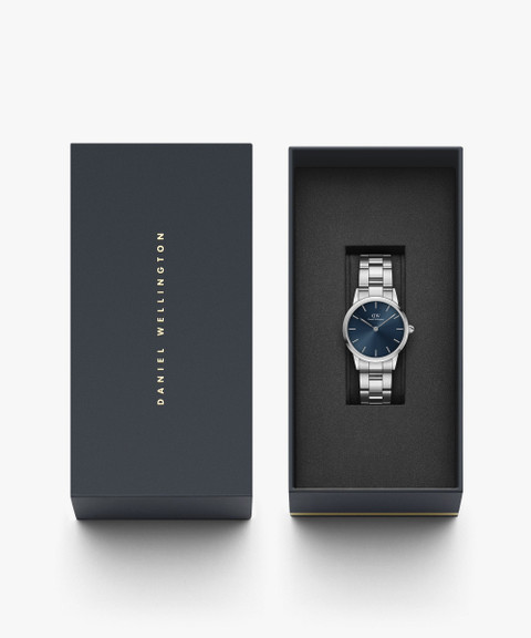 DANIEL WELLINGTON Iconic Link Arctic 28 S Blue Iconic Link Arctic