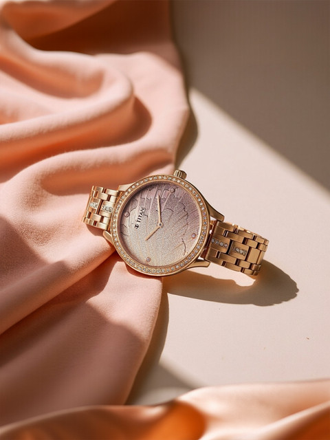 Titan Purple Glitz Purple Glitz Analog Watch For Women Buy