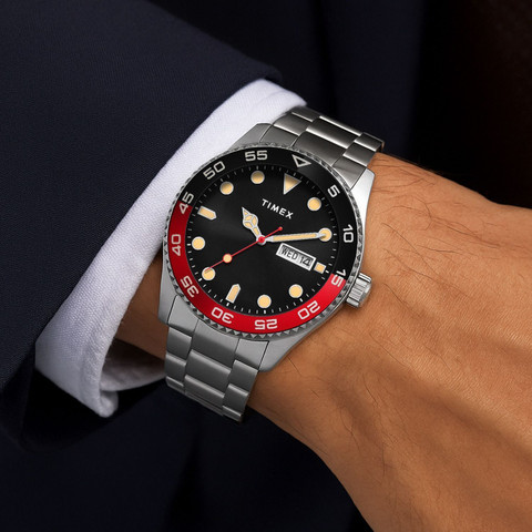 特別価格Timex Men's Acadia 42mm Watch - Orange Strap Black Dial Black Case並行輸入 タイメックス Men Natural Dial Resin Quartz 42MM Watch Expedition Acadia Rugged,  natural, Quartz Watch