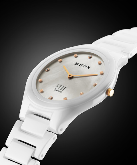 Titan Edge Ceramic Quartz in Arctic White with Diamonds and Rich