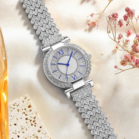 ILOZ 4215565gGHFHgfg NEW SILVER DIAL STEEL CHAIN BELT UNIQUE DIAL DESIGNER  WRIST WATCH LADIES GIRLS Analog Watch For Women - Main Image