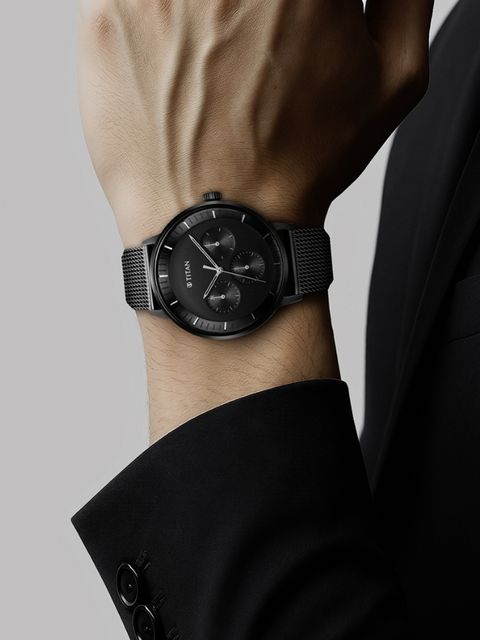 Titan Titan Modern Classics Titan ClaSSic Multifunction Black Dial