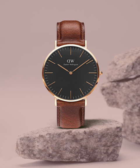 DANIEL WELLINGTON Classic ST Mawes Black color Round 40 mm