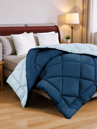 Flipkart SmartBuy Solid King Comforter for AC Room