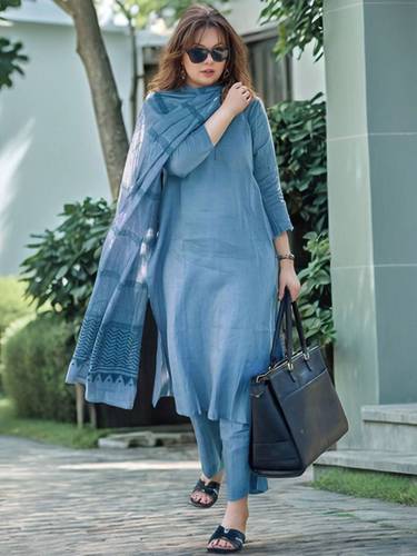 RopaDeModa Solid Kurta, Trouser/Pant & Dupatta Set