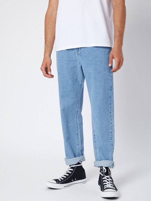 SDFLY Men Straight Fit Mid Rise Light Blue Jeans - Image 8