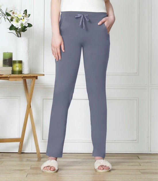 Buy Black Pyjamas & Shorts for Women by VAN HEUSEN Online