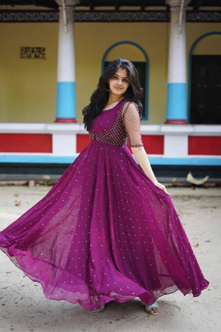 gown dress with price 1000