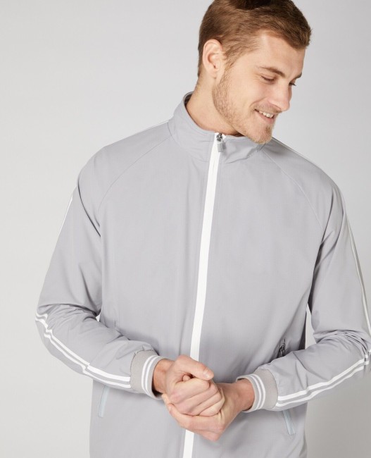 Sports jacket under online 500