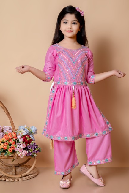 Girl 2024 clothes flipkart