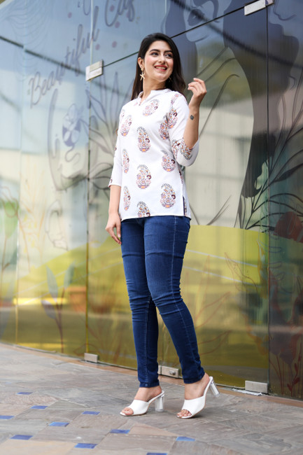 Kurti jeans top sales