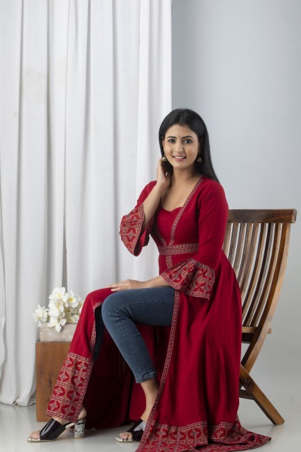 45 Trending sleeve designs for salwar suits  Baju ke design  Bling  Sparkle