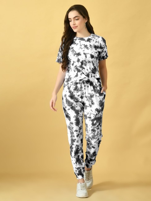 Womens Pyjama Sets - Buy Top Pyjama Set For Women Online at Best Prices In  India