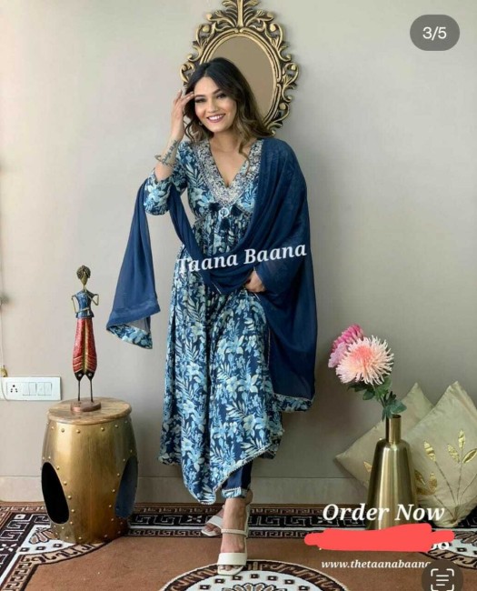 Churidar flipkart online hot sale shopping dresses