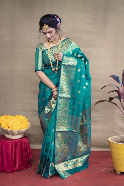 Flipkart fancy sarees outlet below 2000