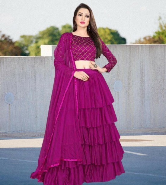 Diwali Dresses Online 2021 - Buy Diwali Festival Special Clothes for Girls  & Women | Fabs24