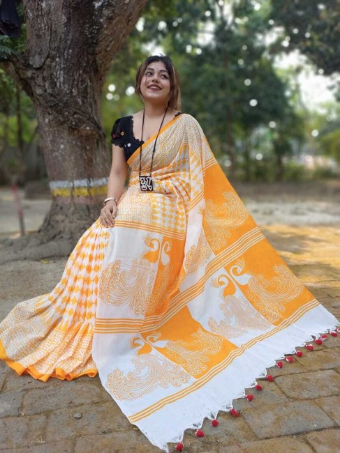 Buy Red Sarees for Women by Indethnic Online | Ajio.com