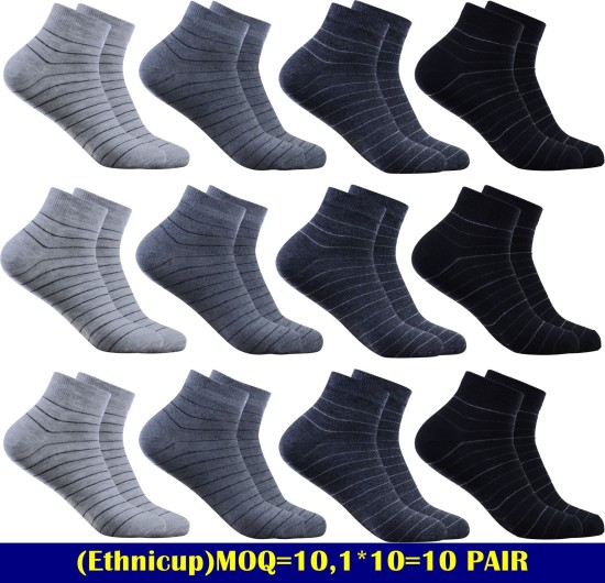 Plaaee Compression Socks for Women Men Cute Wild Safari African Giraffe  Compression Socks for Sports Nurses Athletic Stocking