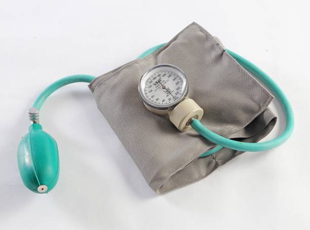 MCP BP 201 Dial Type Aneroid Aneroid Sphygmomanometer Bp Monitor