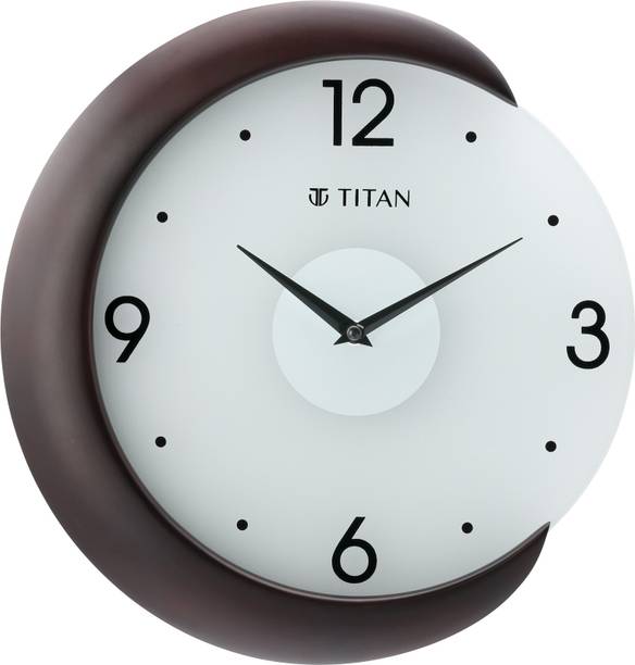 Titan एनालॉग 32 cm X 31 cm दीवार घड़ी