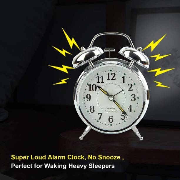 RHONNIUM Analog Silver Clock