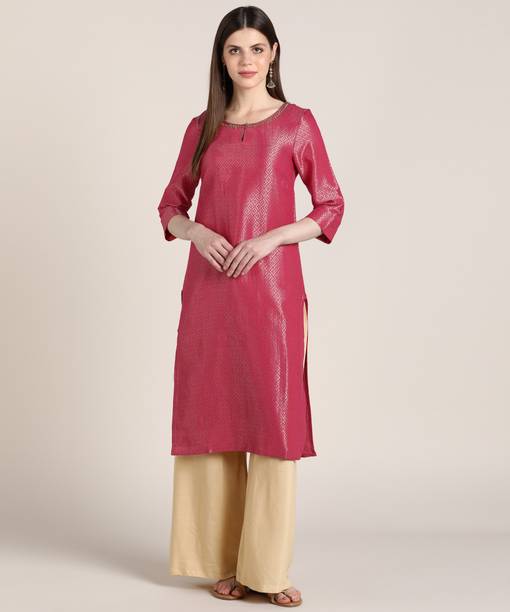 Women Self Design Cotton Blend Straight Kurta
