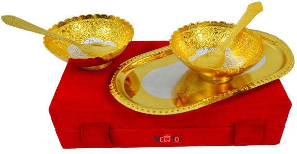 ME&YOU Beautiful Diwali Gifts Pack Gold Plated Set of 2 Brass Bowls Bowl, Spoon, Tray Serving Set
