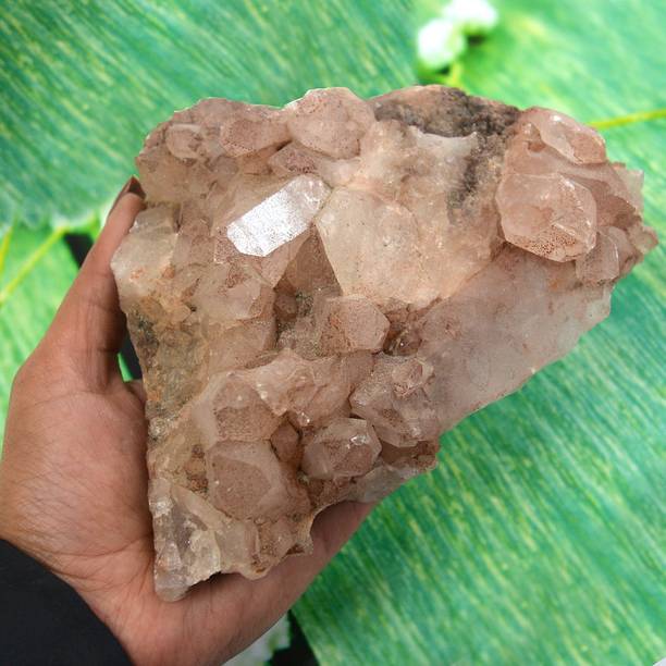 REIKI CRYSTAL PRODUCTS Natural Crystal Clear Quartz Cluster Stone Raw Rough Clear Quartz Geode for Reiki Healing and Vastu Correction and Increase Creativity 800 - 900 Gram Approx Decorative Showpiece  -  9 cm