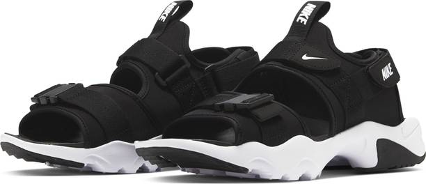 flipkart nike shoes 50 off