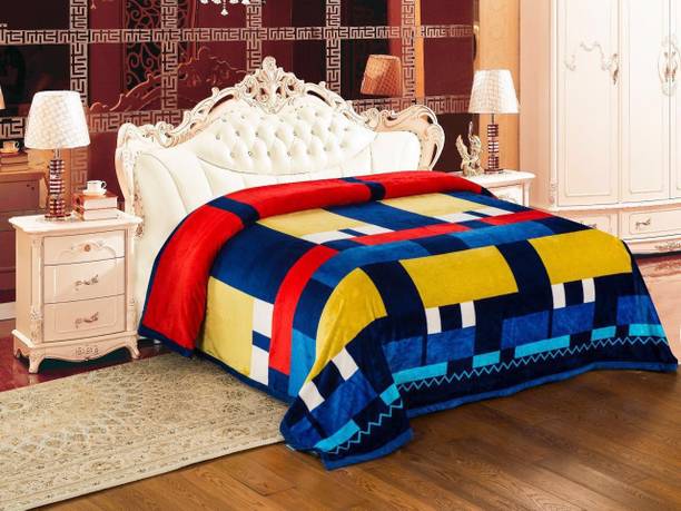 SIGNATURE Checkered Single Coral Blanket for  Mild Winter