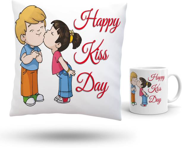 Fifth and Moon Cushion, Mug Gift Set