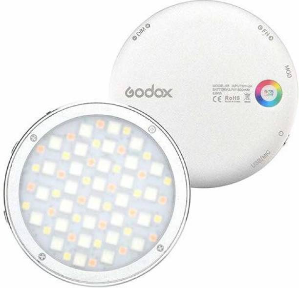 GODOX R1 605 lx Camera LED Light