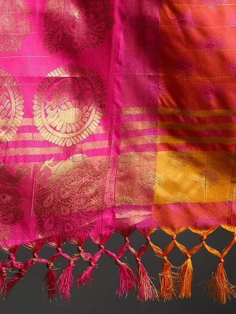 VILLAGIUS Woven Dharmavaram Jacquard Saree - Image 5