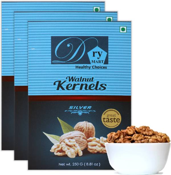 Dry.Mart Kashmiri 750GM Premium Fresh Walnut Kernels/Walnuts without Shell/Akhrot Giri, Healthy & Delightful, Used for Snacking, Ingredient for Recipes, Cuisines & Desserts, Vaccum Pack (250 GM*3) Walnuts