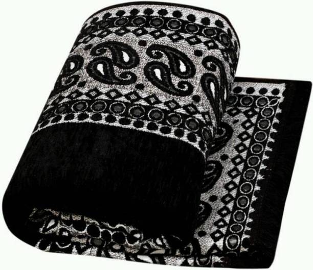 THE FRESH LIVERY Black Chenille Carpet