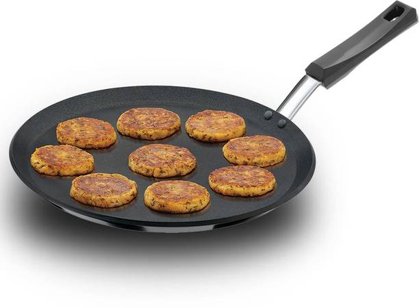 Hawkins Flat with Plastic Handle (NFT30P) तवा 30 cm डायमीटर