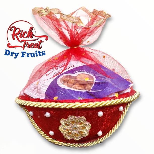 Rich Treat Dry Fruit Basket of Cashew Almond Rasins Pista 200g each, Festive Basket for all occasions